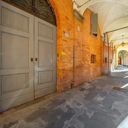 Gallucci - A 2 Passi Dal Duomo Апартаменты Модена